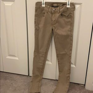 American eagle jegging khakis.